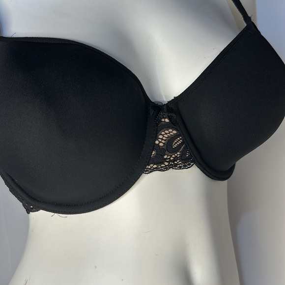 WACOAL All Dressed Up Black W/ Lace Inserts T-Shirt Bra STYLE 853166 Sz 38D - Picture 8 of 17
